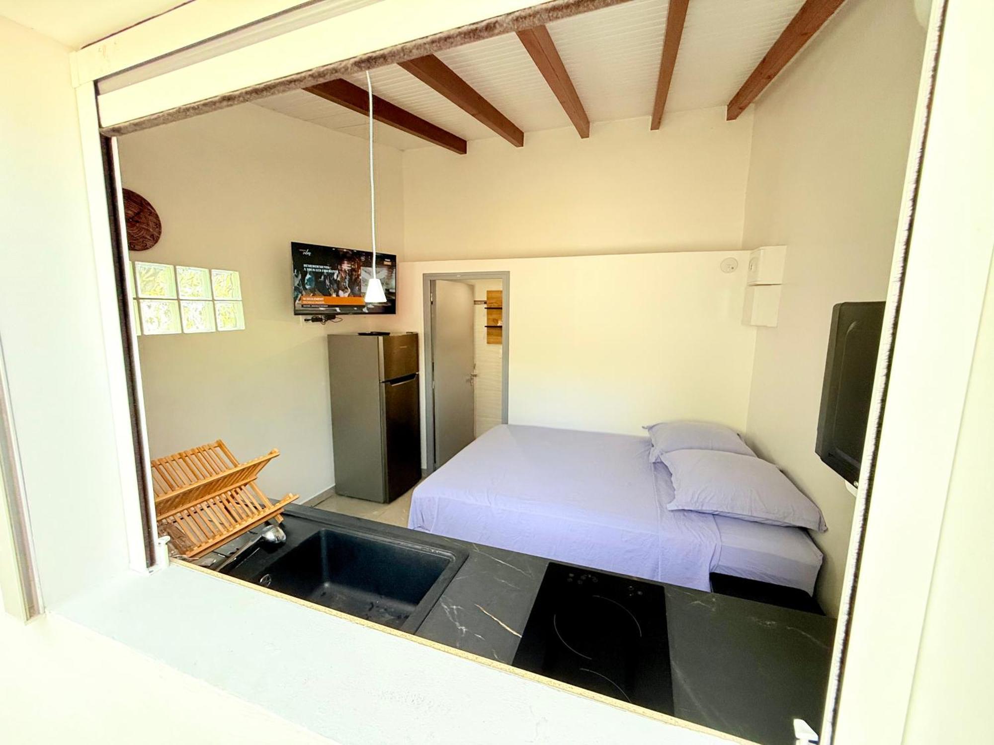 Studio Cosy Equipe A 5Min De La Plage Vieux-Habitants Exterior photo